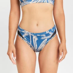 Bas De Maillot De Bain Culotte Femme - Savana Palmer Bleu 10 Bas De Maillot De Bain Culotte Femme - Savana Palmer Bleu -Surf Promotion Boutique bas de maillot de bain culotte femme savana palmer bleu 2