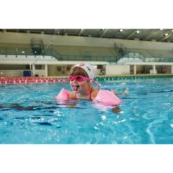 Arena Bonnets De Natation Unisexe Enfants - Friends Silicone Cap -Surf Promotion Boutique bonnets de natation unisexe enfants friends silicone cap 4