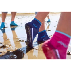 Chaussettes D'eau/Chaussettes De Plage - Unicolore Bleu -Surf Promotion Boutique chaussettes deauchaussettes de plage unicolore bleu 4
