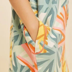 Poncho Surf Enfant 135 à 160 Cm - 550 Jungle -Surf Promotion Boutique poncho surf enfant 135 a 160 cm 550 jungle 3