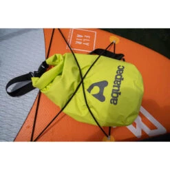 Aquapac Sac étanche 7L Heavyweight Avec Bandoulière Vert Acide -Surf Promotion Boutique sac etanche 7l heavyweight avec bandouliere vert acide 4