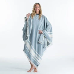 Serviette De Plage Poncho 190 X 190 Cm - Gris Bleu -Surf Promotion Boutique serviette de plage poncho 190 x 190 cm gris bleu 6